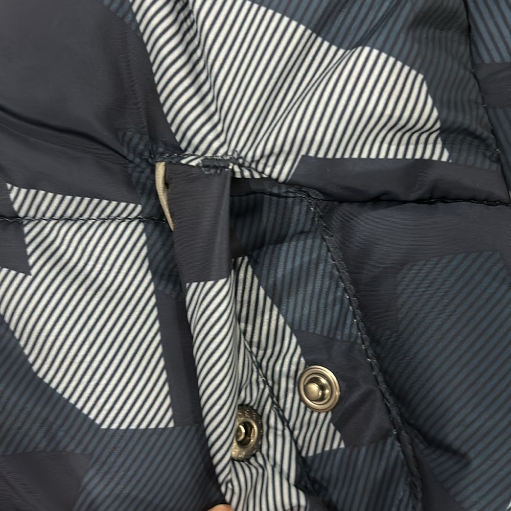 Puffer Coat with Hood - Picture 7 of 15
